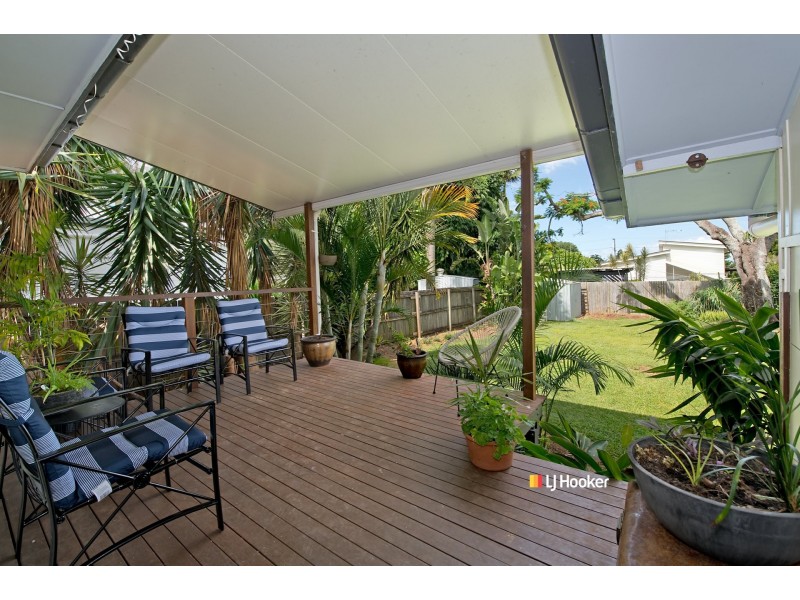 8 Andrew Street, Kallangur QLD 4503