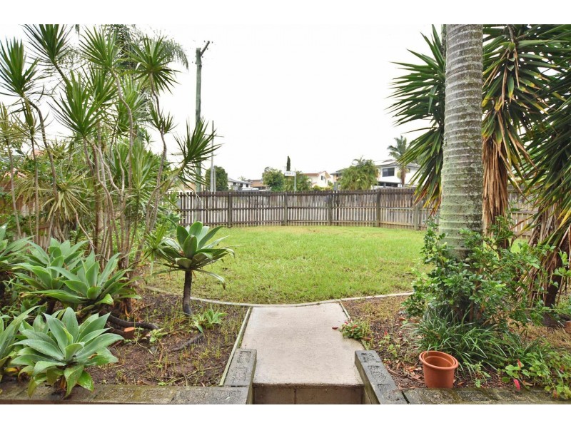 1 Arran Court, Strathpine QLD 4500