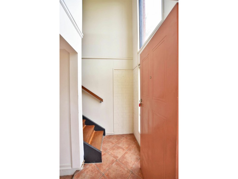 1 Arran Court, Strathpine QLD 4500