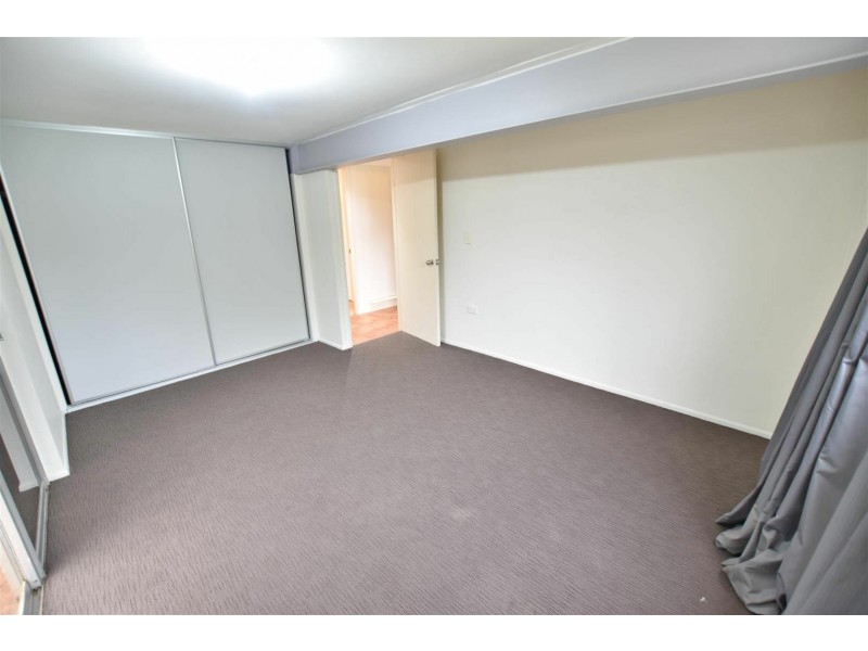 1 Arran Court, Strathpine QLD 4500