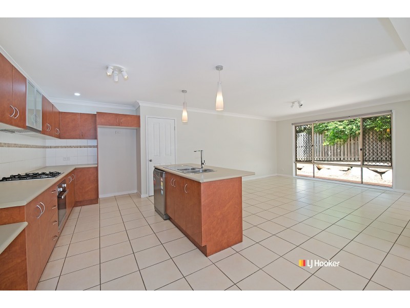 11 Swordgrass Court, Kallangur QLD 4503