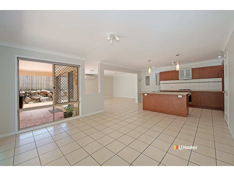 11 Swordgrass Court, Kallangur QLD 4503