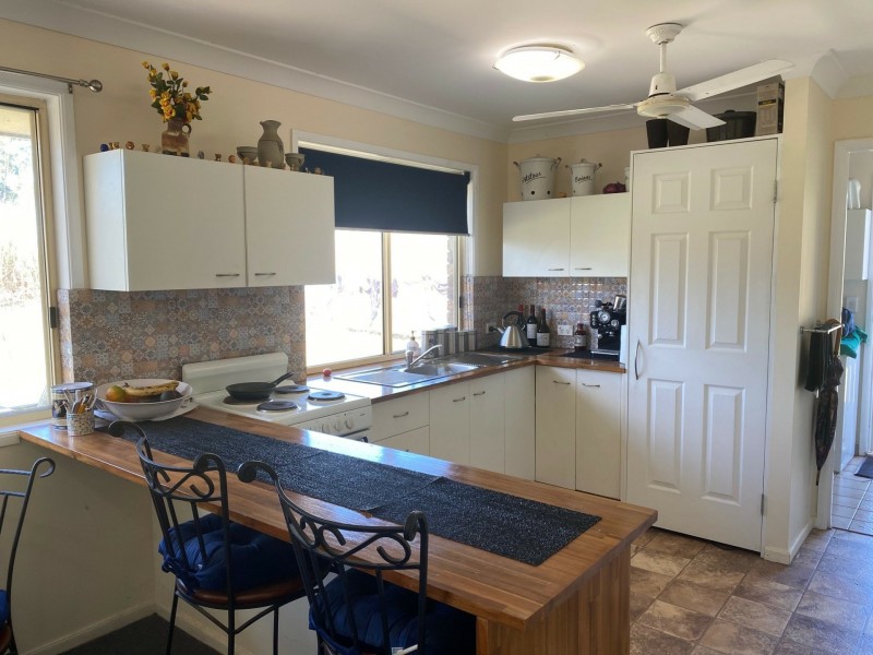 27906 Bruce Highway, Isis River QLD 4660