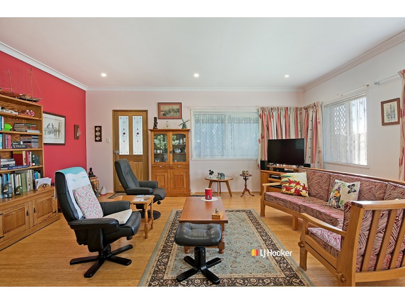 12 Elsie Street, Kallangur QLD 4503