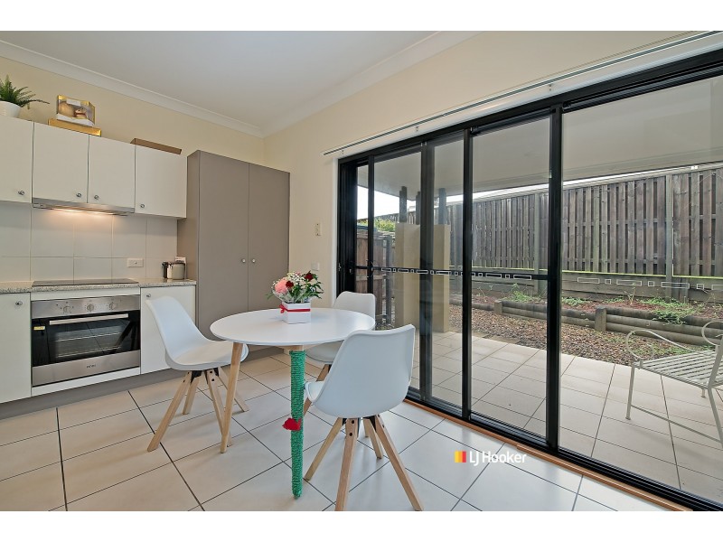 2/3 Swordgrass Court, Kallangur QLD 4503