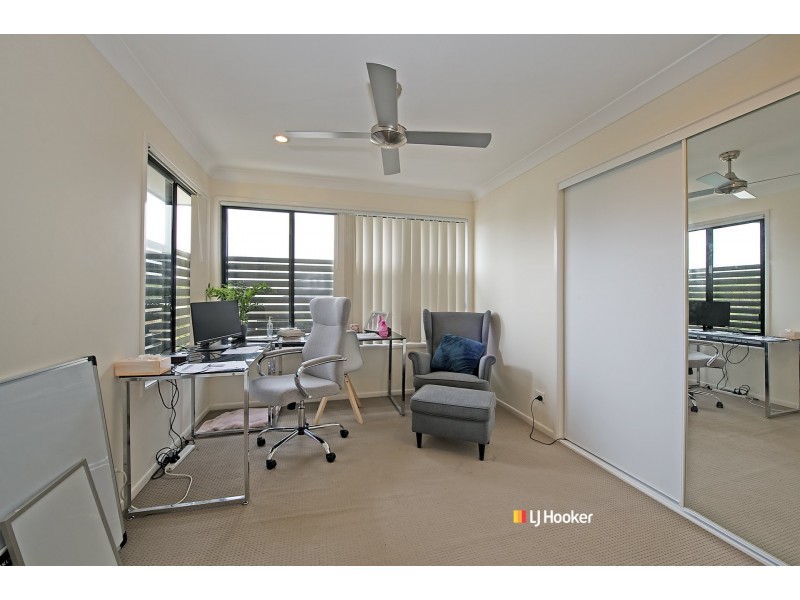 2/3 Swordgrass Court, Kallangur QLD 4503