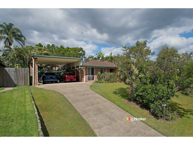 19 Eyre Avenue, Petrie QLD 4502