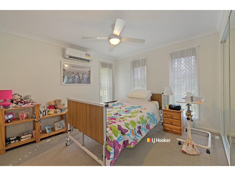 11 Olsen Circuit, Kallangur QLD 4503