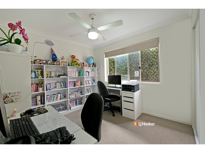11 Olsen Circuit, Kallangur QLD 4503