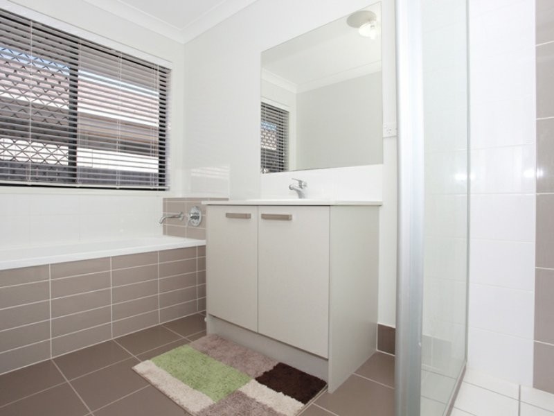 29 Diane Parade, Kallangur QLD 4503