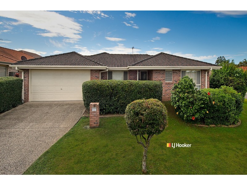 12 Mowbray Court, Kallangur QLD 4503