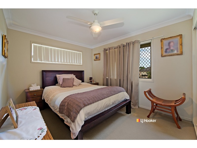 12 Mowbray Court, Kallangur QLD 4503