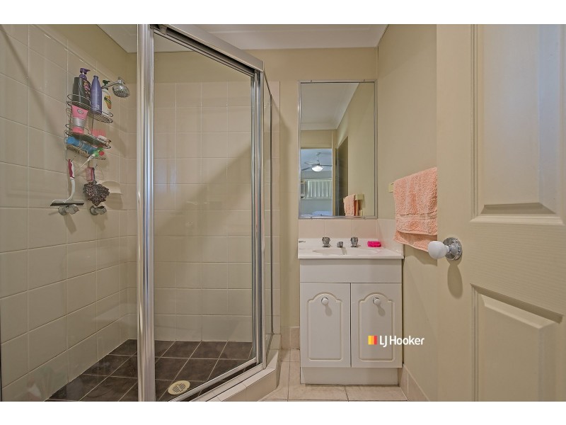 12 Mowbray Court, Kallangur QLD 4503