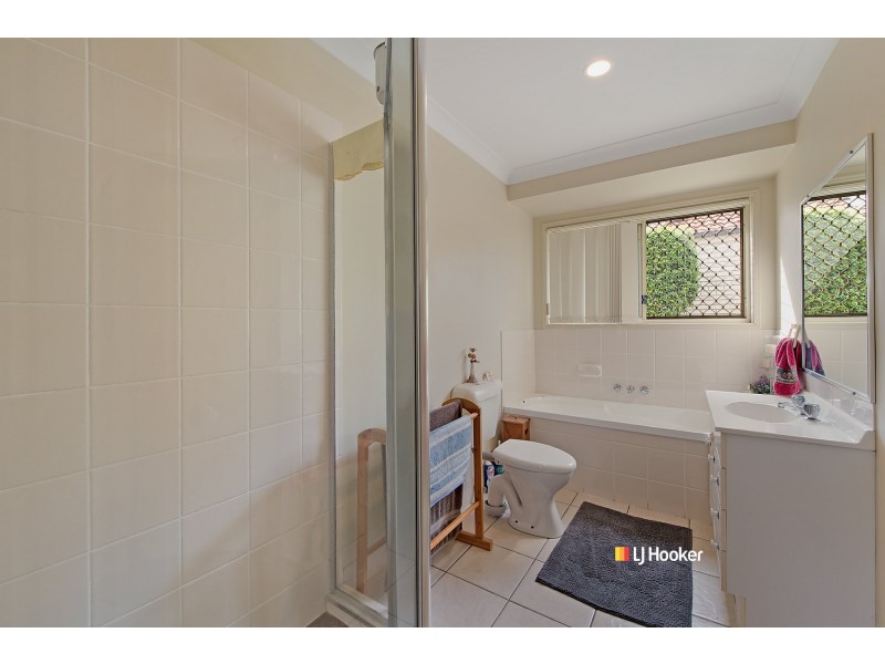 12 Mowbray Court, Kallangur QLD 4503