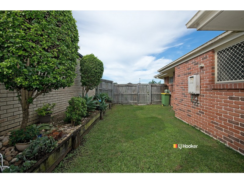 12 Mowbray Court, Kallangur QLD 4503