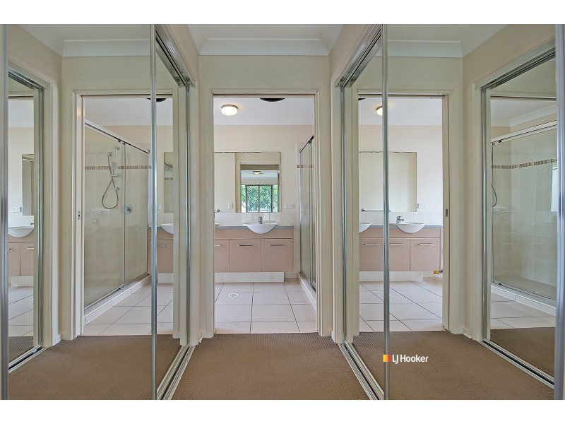 35 Sunstone Circuit, Mango Hill QLD 4509