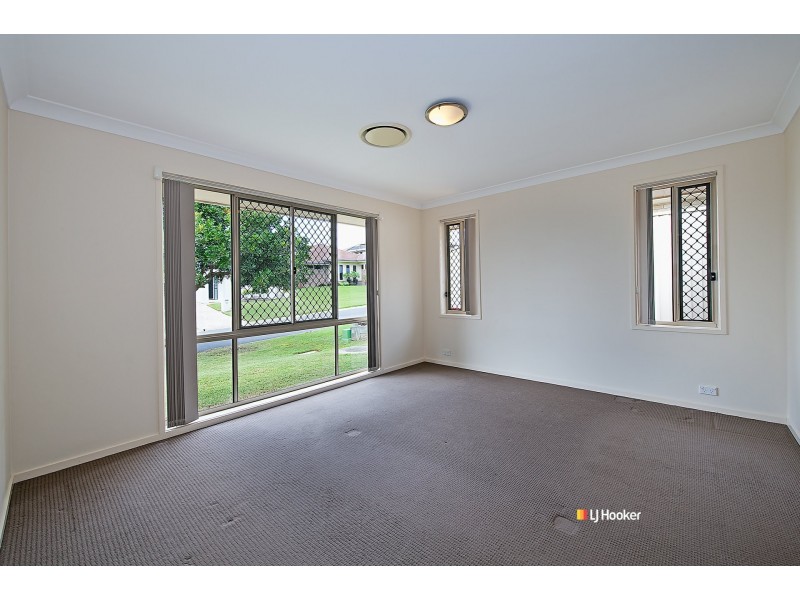 35 Sunstone Circuit, Mango Hill QLD 4509