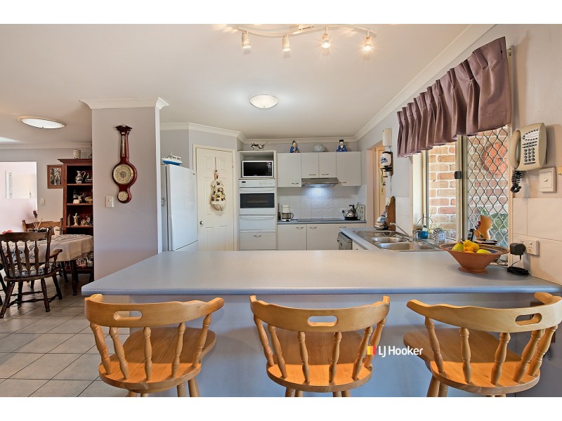 8 Azure Crescent, Griffin QLD 4503