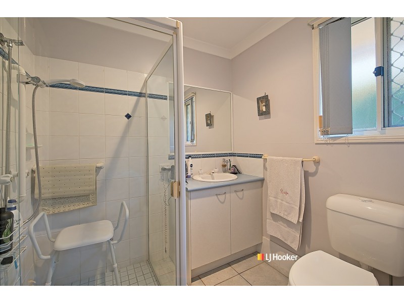 8 Azure Crescent, Griffin QLD 4503