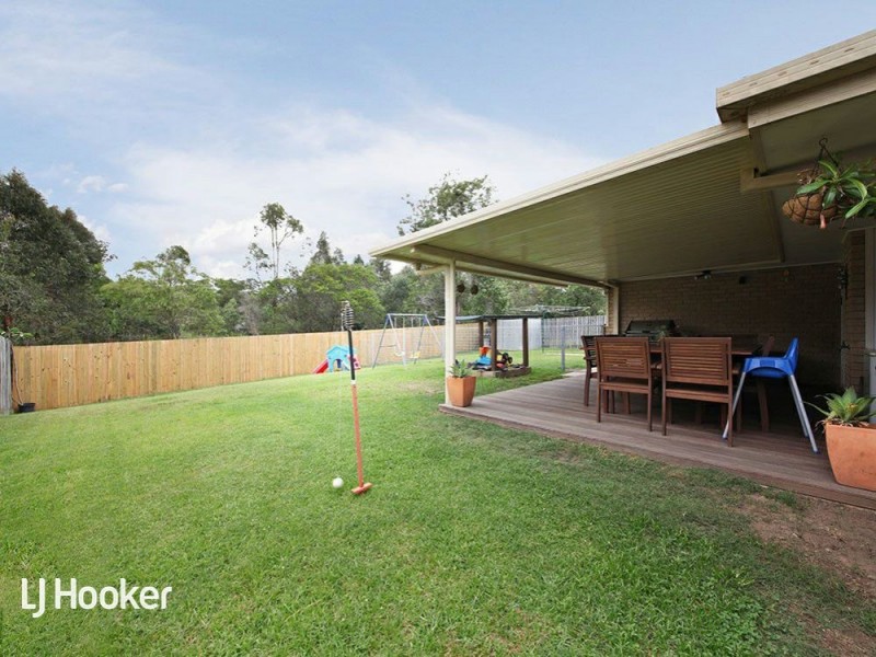 16 Wood Court, Kallangur QLD 4503