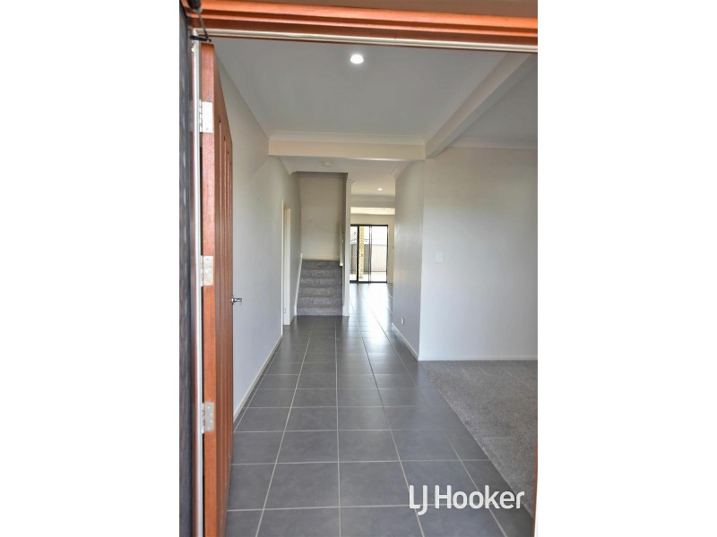 19 Ascot Crescent, Kallangur QLD 4503