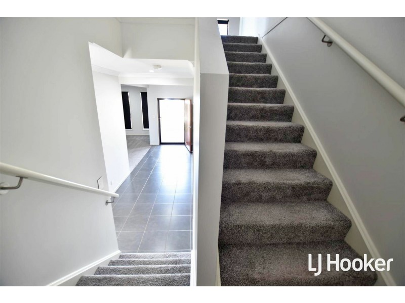 19 Ascot Crescent, Kallangur QLD 4503