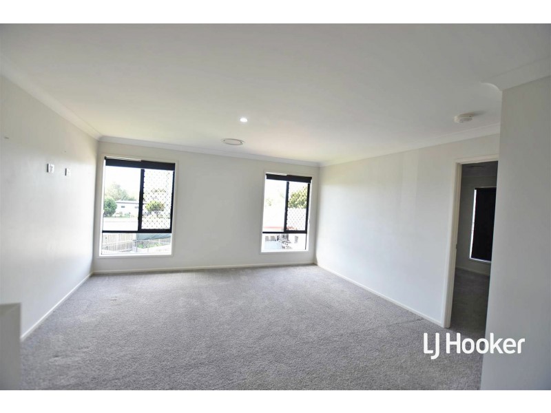 19 Ascot Crescent, Kallangur QLD 4503