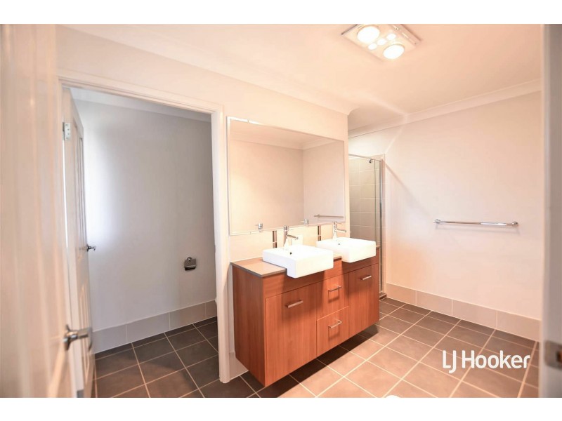 19 Ascot Crescent, Kallangur QLD 4503
