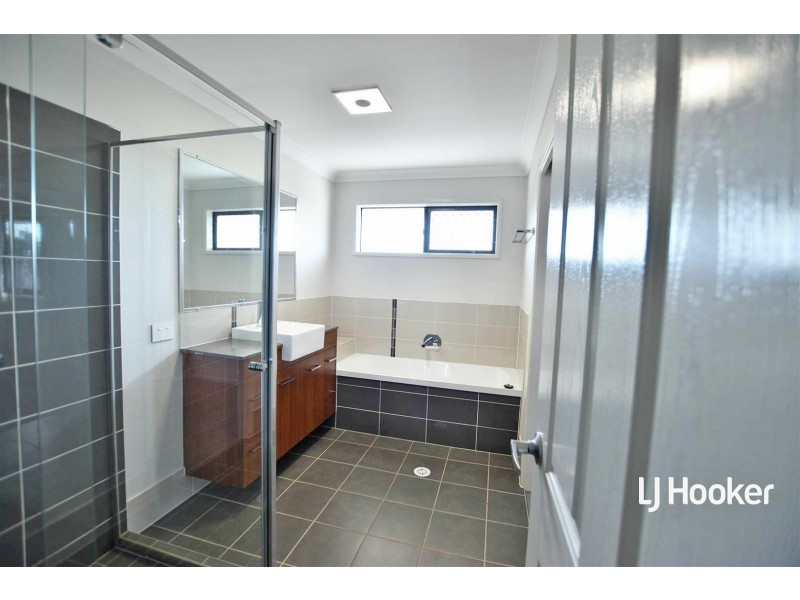 19 Ascot Crescent, Kallangur QLD 4503