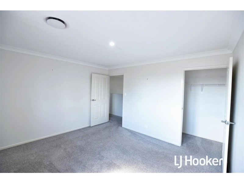 19 Ascot Crescent, Kallangur QLD 4503