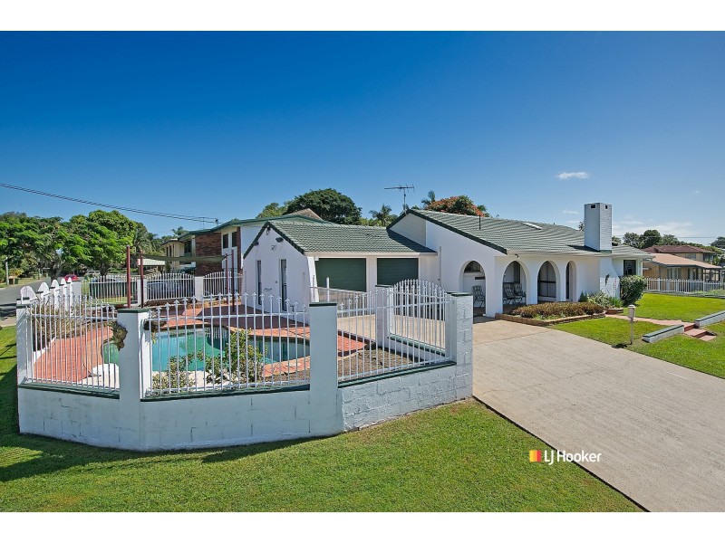 4 Oakview Court, Kallangur QLD 4503