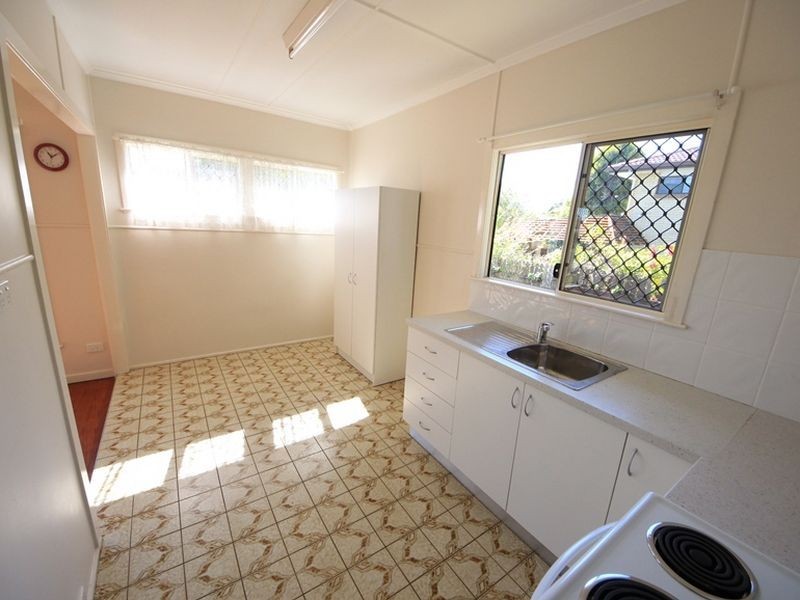 Kallangur QLD 4503