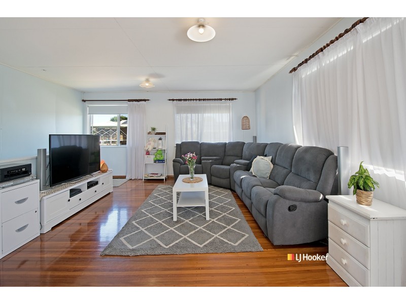 24 Mark Street, Kallangur QLD 4503