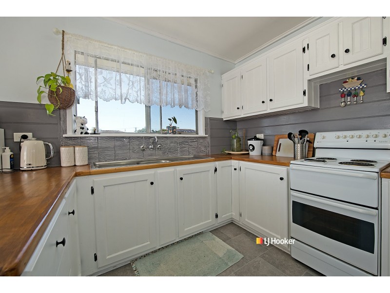 24 Mark Street, Kallangur QLD 4503