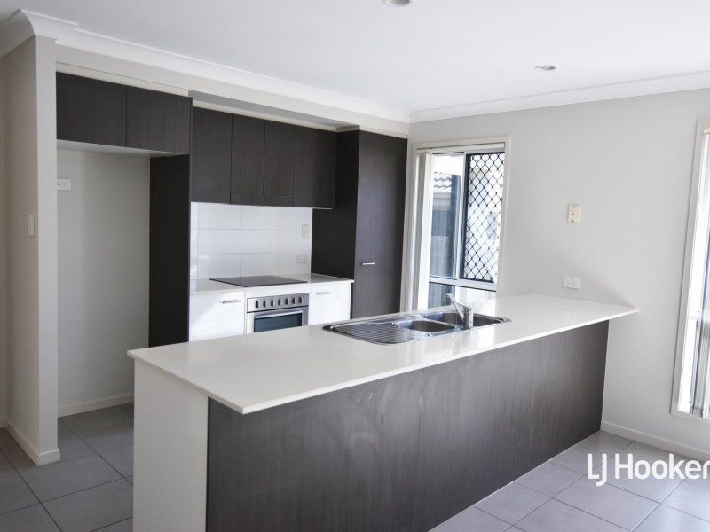 86 Daintree Circuit, North Lakes QLD 4509
