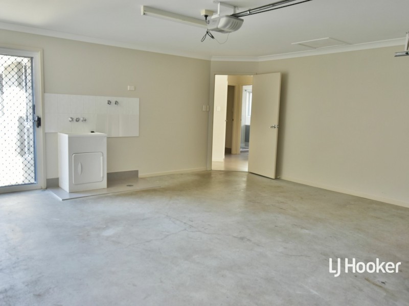86 Daintree Circuit, North Lakes QLD 4509