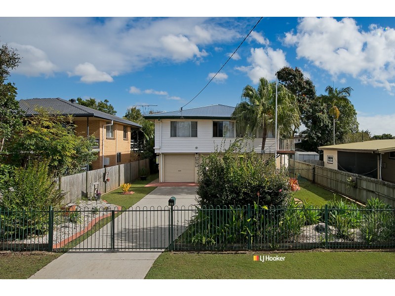 25 Andrew Street, Kallangur QLD 4503
