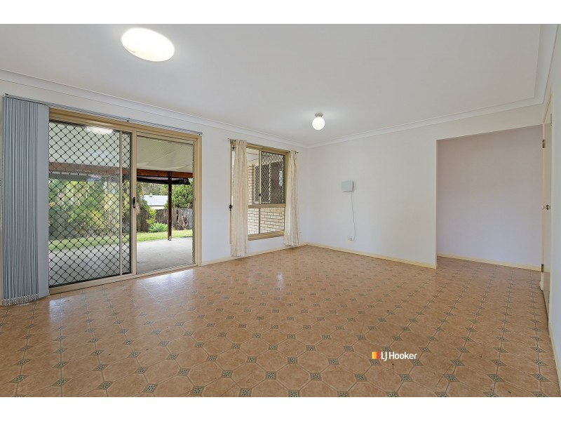 15 Freedom Drive, Kallangur QLD 4503