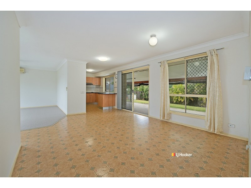 15 Freedom Drive, Kallangur QLD 4503