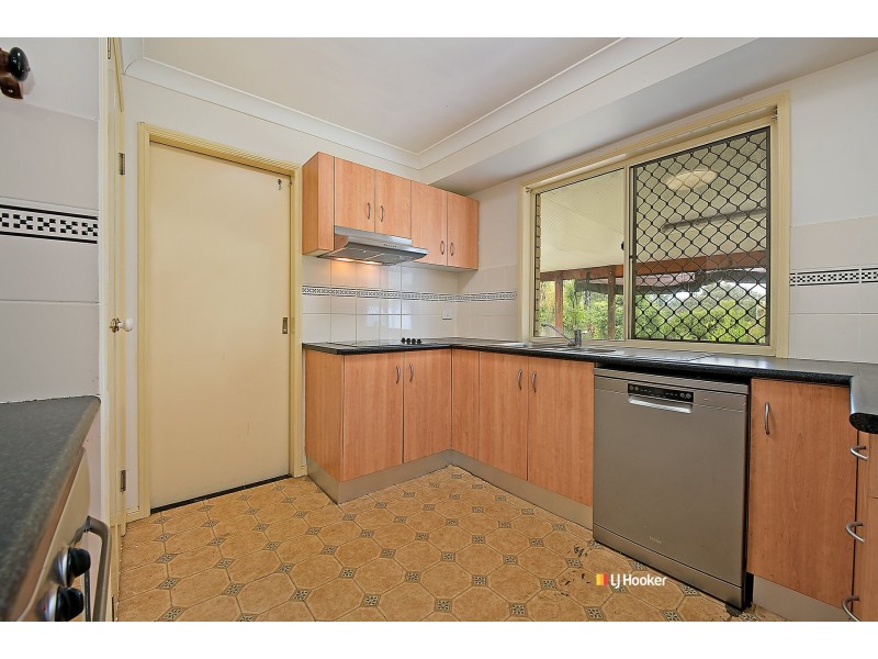 15 Freedom Drive, Kallangur QLD 4503