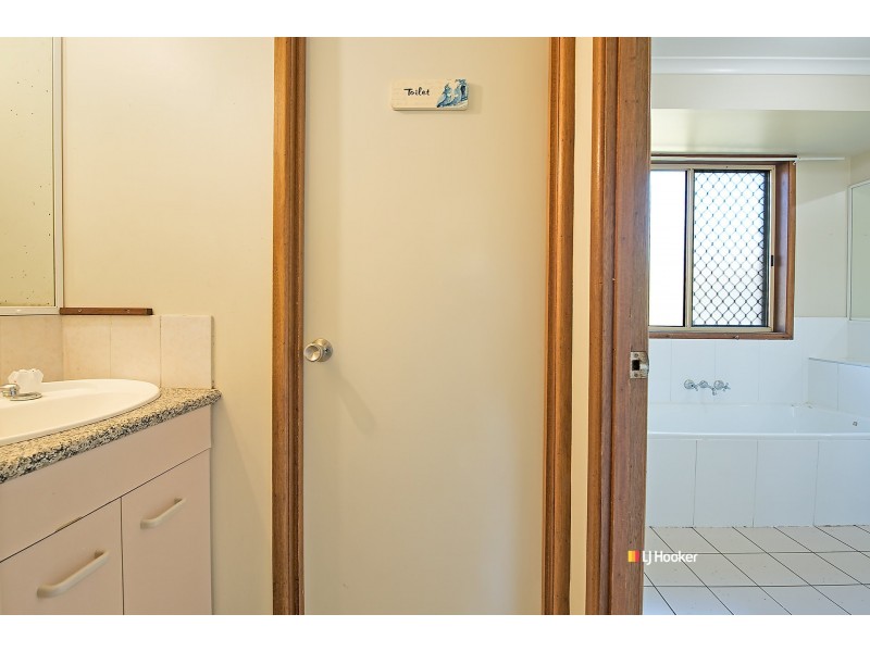 69 School Road, Kallangur QLD 4503