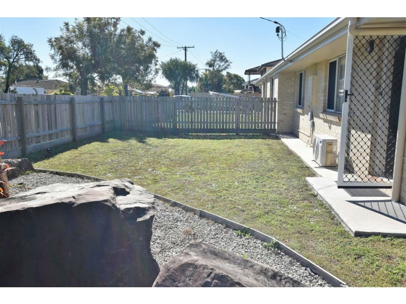 2/16 Baines Street, Kallangur QLD 4503