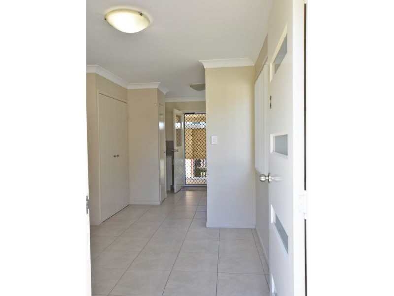 2/16 Baines Street, Kallangur QLD 4503