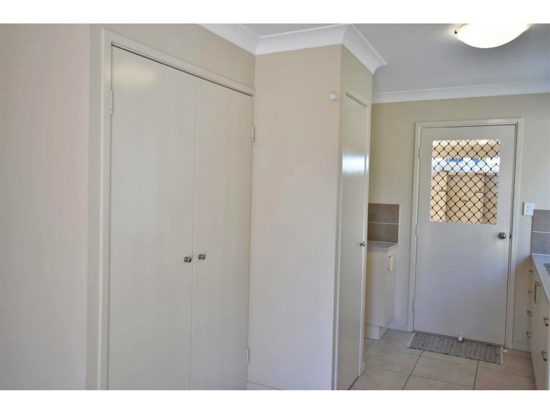 2/16 Baines Street, Kallangur QLD 4503