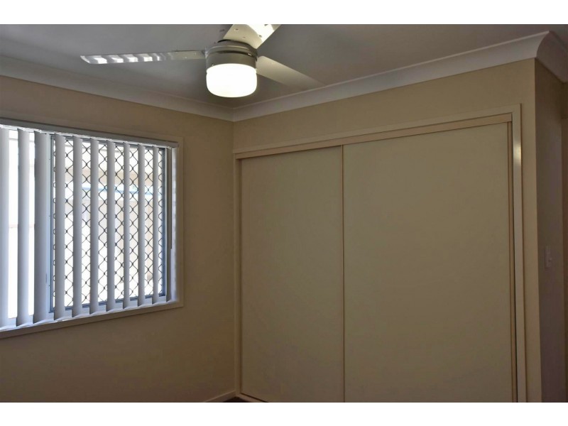 2/16 Baines Street, Kallangur QLD 4503