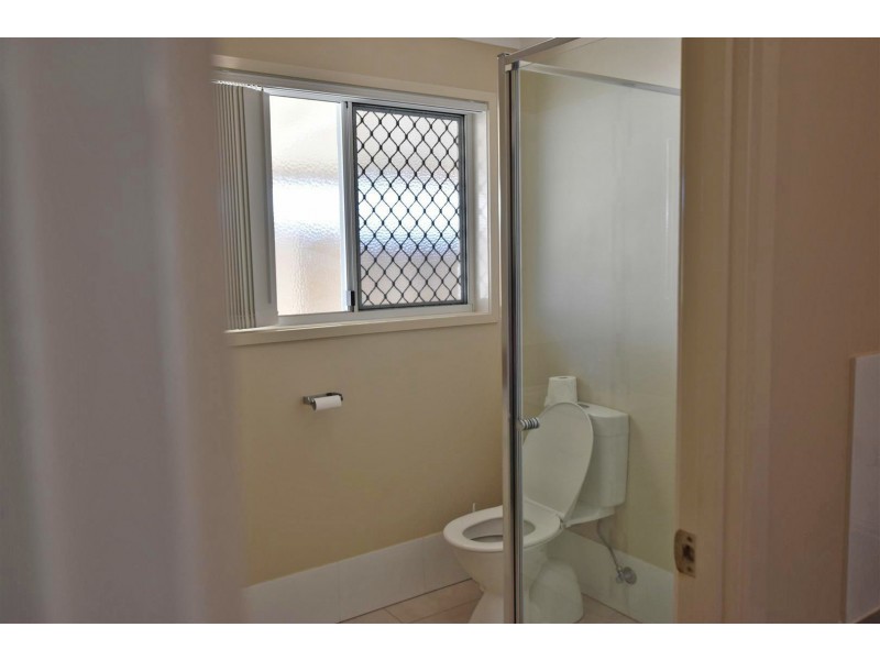 2/16 Baines Street, Kallangur QLD 4503