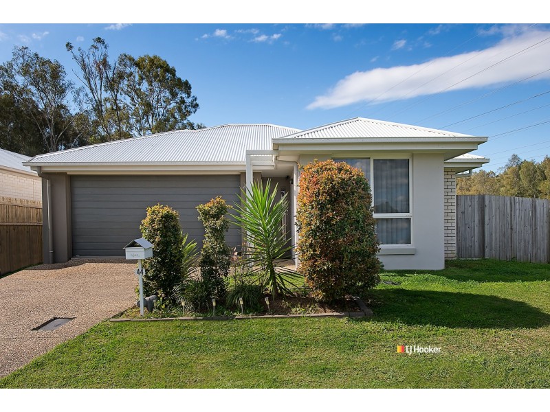 44 Champion Crescent, Griffin QLD 4503