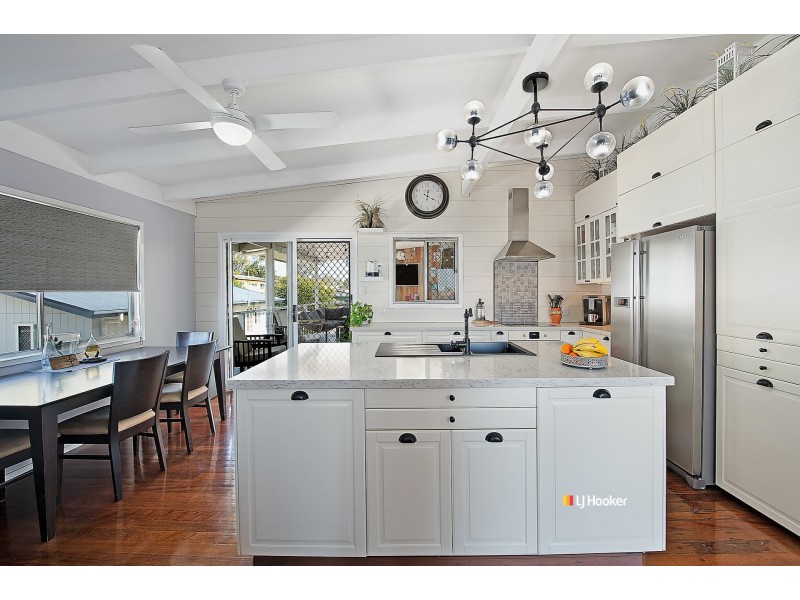 27 Somerset Street, Kallangur QLD 4503
