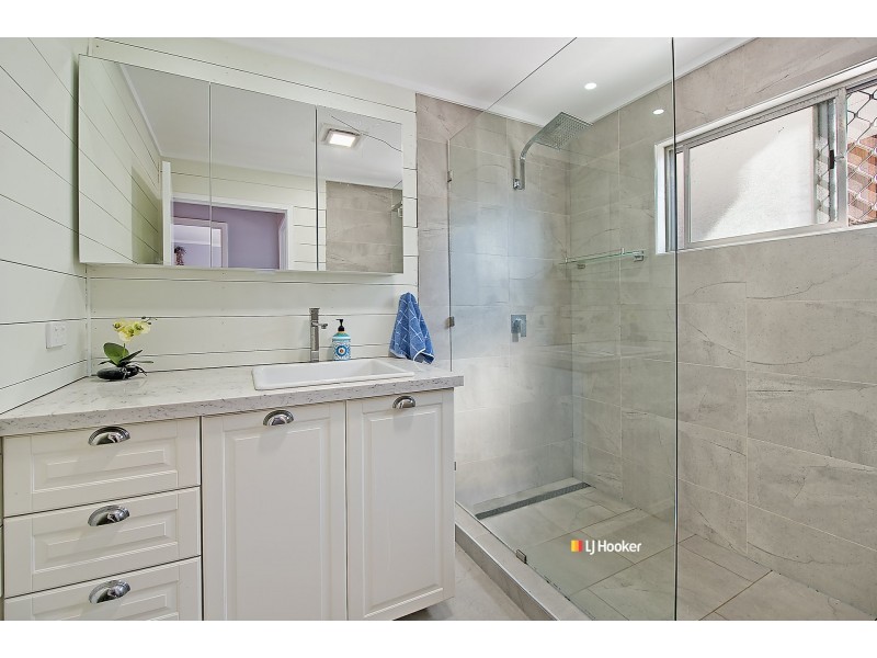 27 Somerset Street, Kallangur QLD 4503