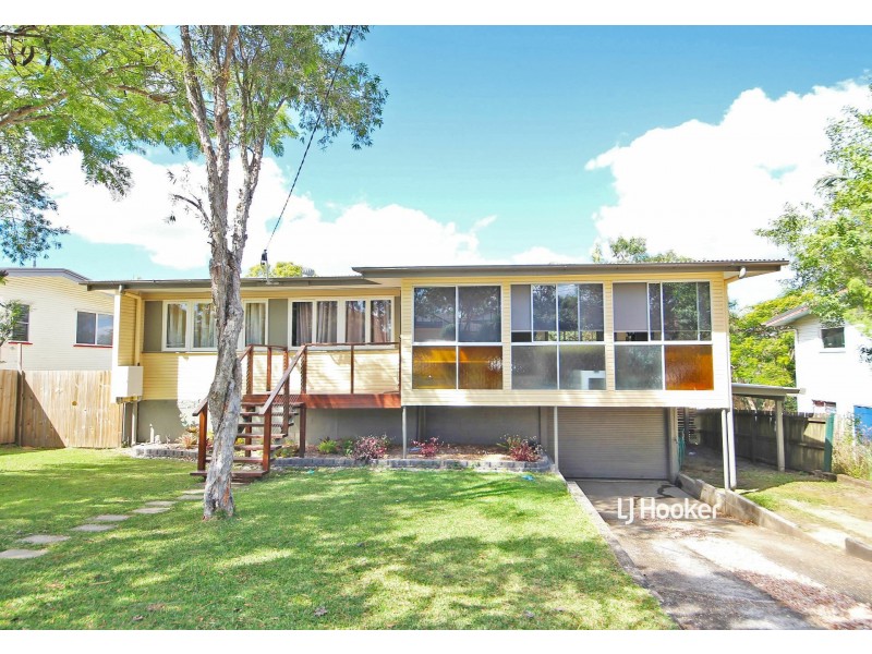 22 Woonara Drive, Petrie QLD 4502